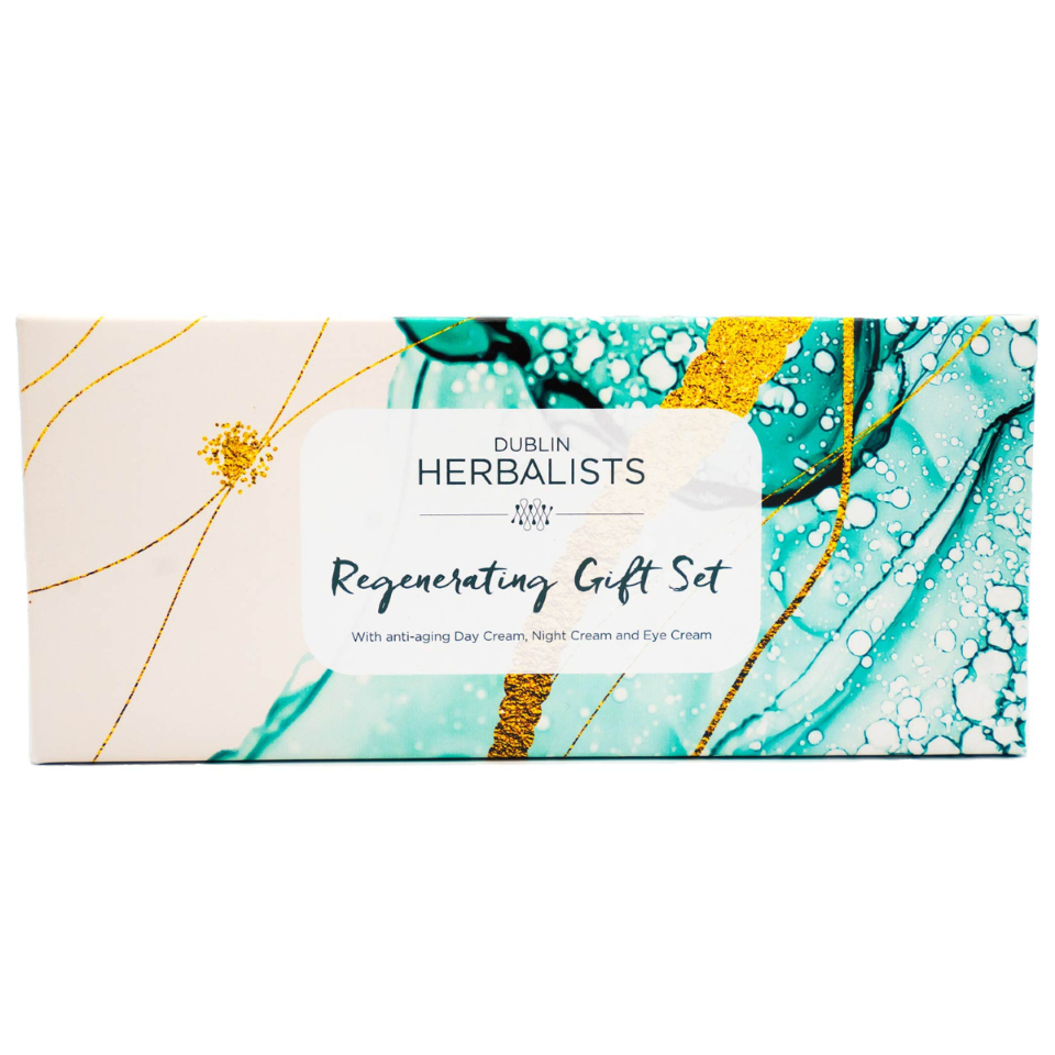 Regenerating Gift Set with anti-ageing face care trio
