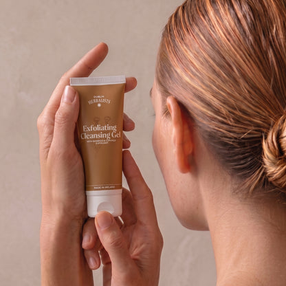 Exfoliating Cleansing Gel – Natural 3-in-1 Face Exfoliator Ireland